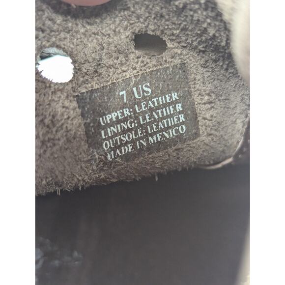 Hinge Nordstrom | Leather Laser Cut Ankle Boots | 7M - Picture 12 of 12